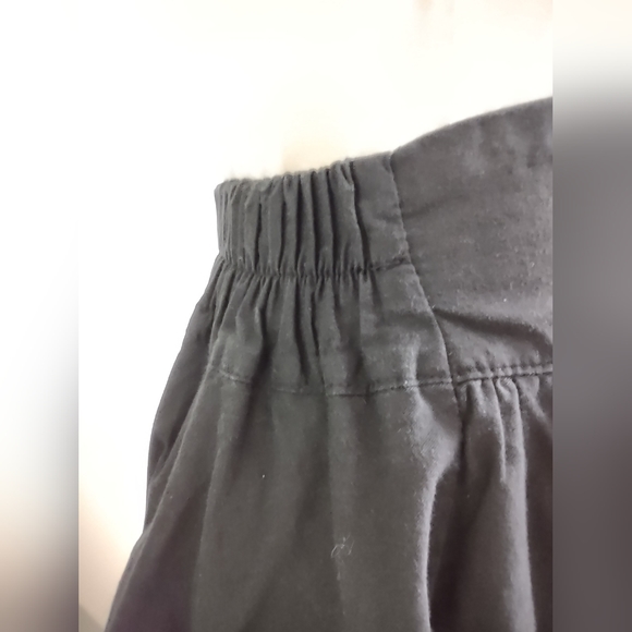 Two pieces selling at one price - Picture 3 of 6